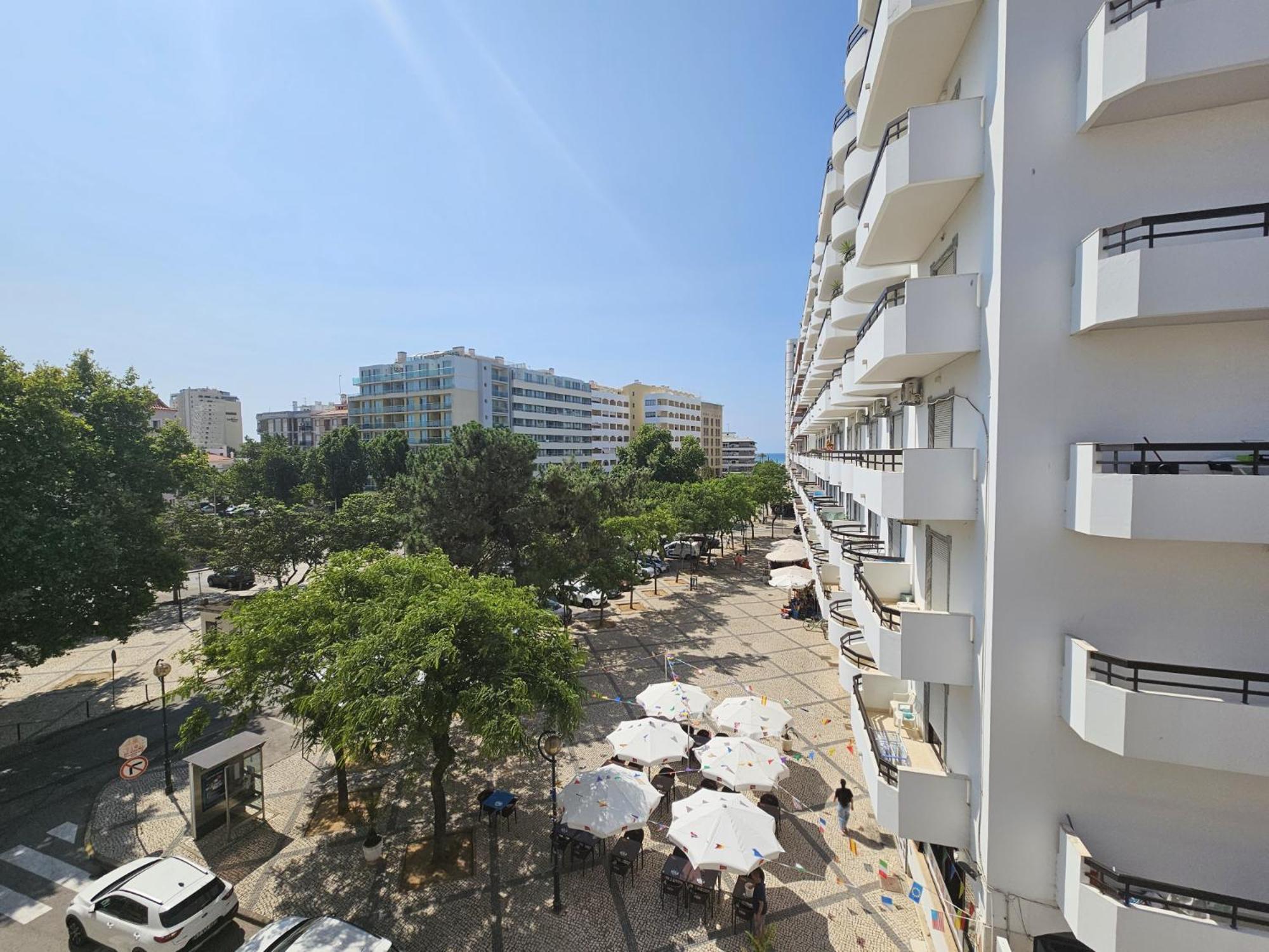Oceanic Opulence Delux Apartment Monte Gordo Luaran gambar
